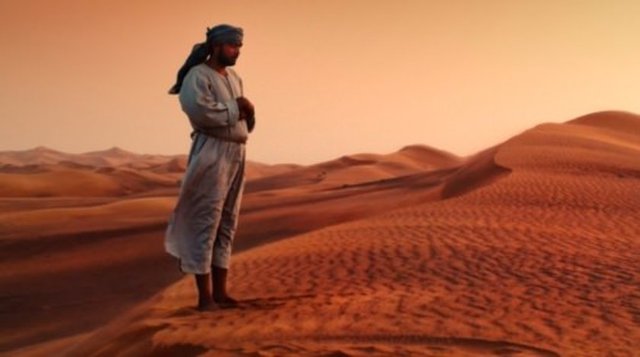 Kafirlere karşı sert, birbirlerine karşı merhametlidir. / Fetih-29