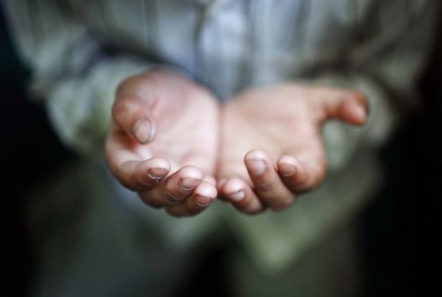 Rasullerden hiçbirini birinden ayırt etmezler. / Bakara-136