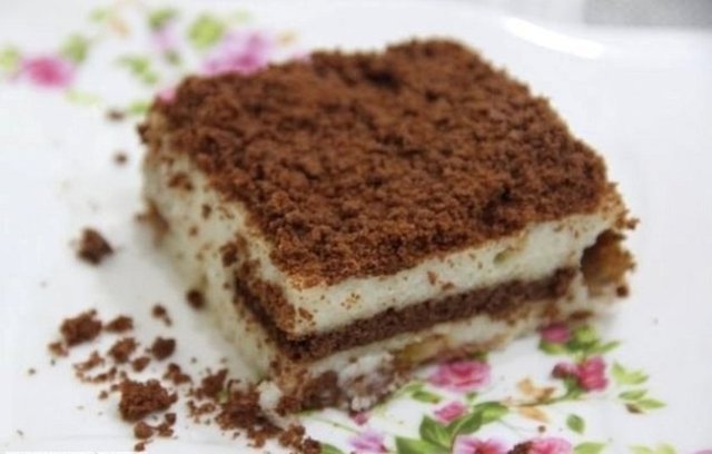 Tavukgöğsünün içinde gerçekten tavuk vardır.