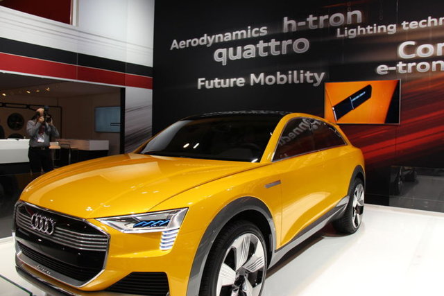 Audi Kuzey Amerika Operasyon Başkanı Martin Sander, açılışta yaptığı konuşmada, otomotiv sektöründeki teknolojik ilerlemenin, insan hayatını daha da kolaylaştıracağını söyledi.