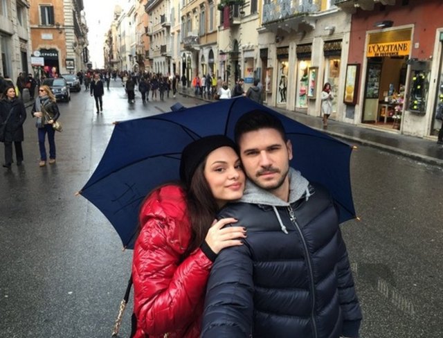 Roma'da iki gün kalan sevgililer, bugün de Milano'ya geçecek.