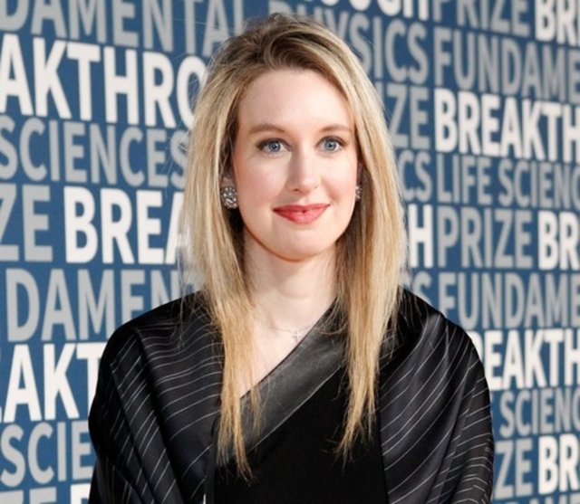 Elizabeth HolmesYaş: 32Ülke: ABDServeti: 4.5 milyar dolar