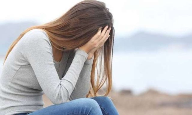  Bedensel, duygusal, zihinsel ve sosyal gelişiminin en son ve en zor aşamasında olduğunu aklınızdan çıkarmayın. 