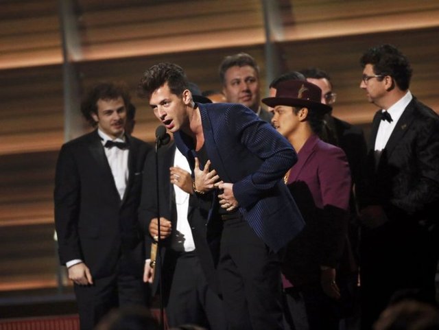 MARK RONSON