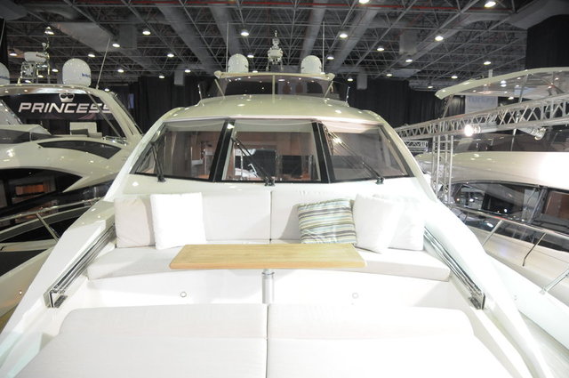 İşte fuarın diğer göz kamaştıran tekneleri.