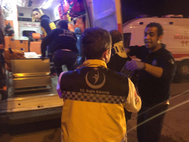 Hükümet Sözcüsü Numan Kurtulmuş, saldırıda 28 kişinin hayatını kaybettiğini, 61 kişinin yaralandığını açıkladı.