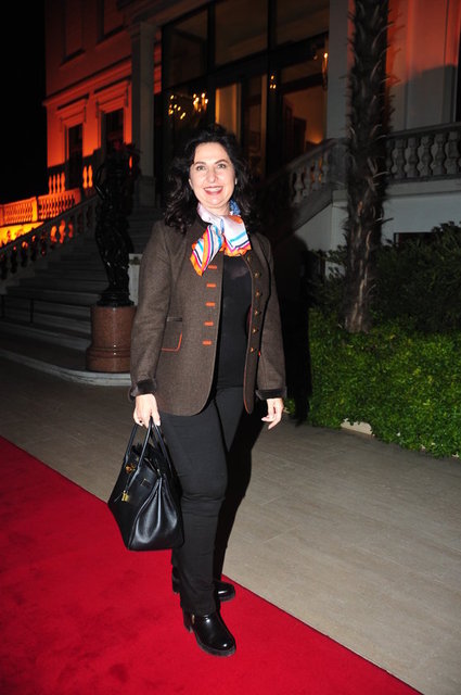 AYŞE SLEVGOT
