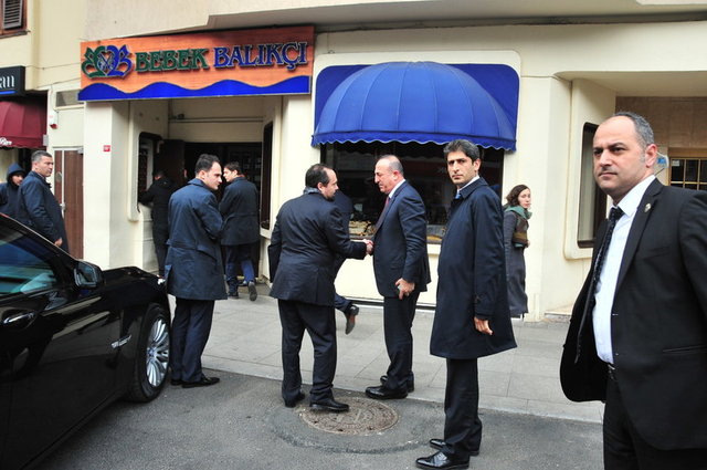 MEVLÜT ÇAVUŞOĞLU