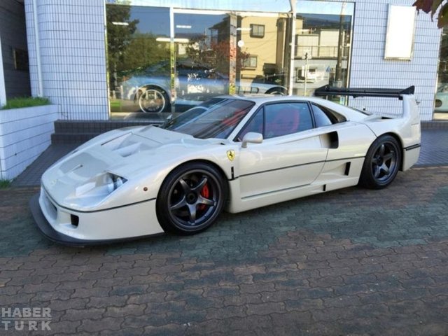 Ferrari F40LM 