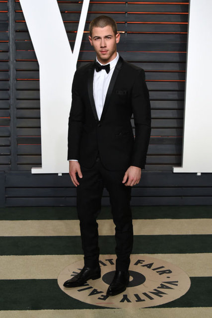 NICK JONAS