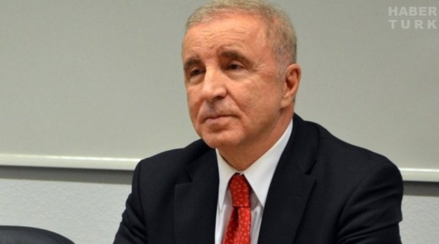 32. Ünal AysalŞirketi: Unit InvestmentServeti: 920 milyon dolar