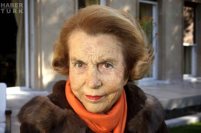 11- Liliane Bettencourt    36.1 milyar dolarL'Oreal  