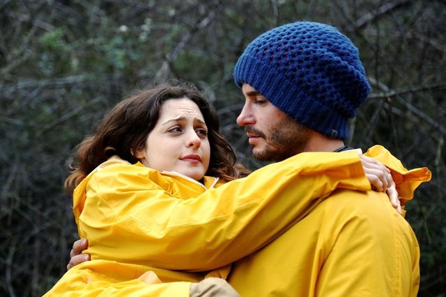 İlişki Durumu Karışık yeni bölüm fotoğraflarını gördünüz mü?