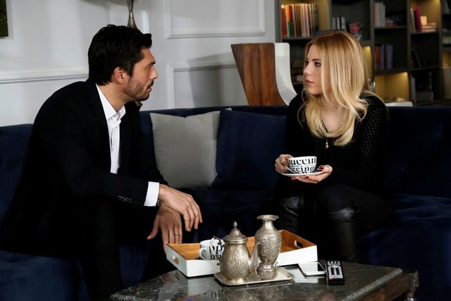 İlişki Durumu Karışık yeni bölüm fotoğraflarını gördünüz mü?