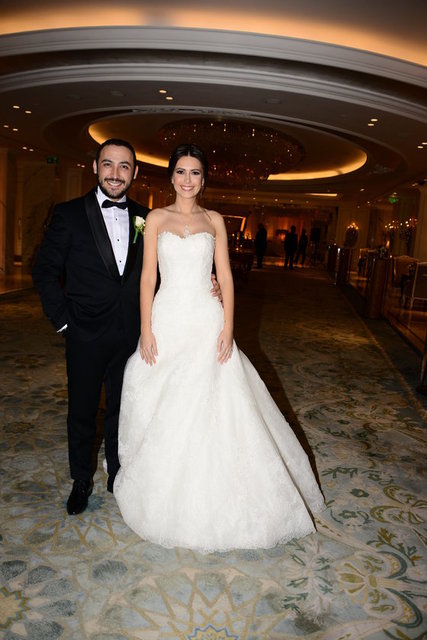 EMRE - PELİN SARAR