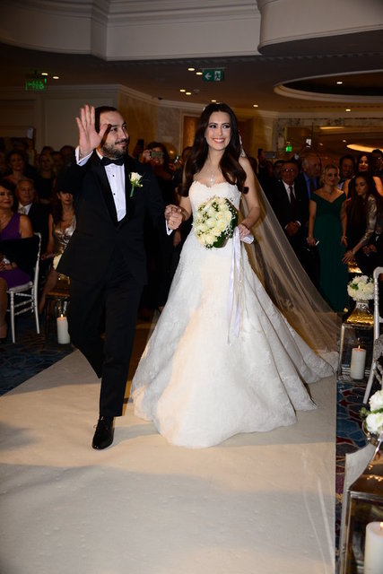 EMRE - PELİN SARAR