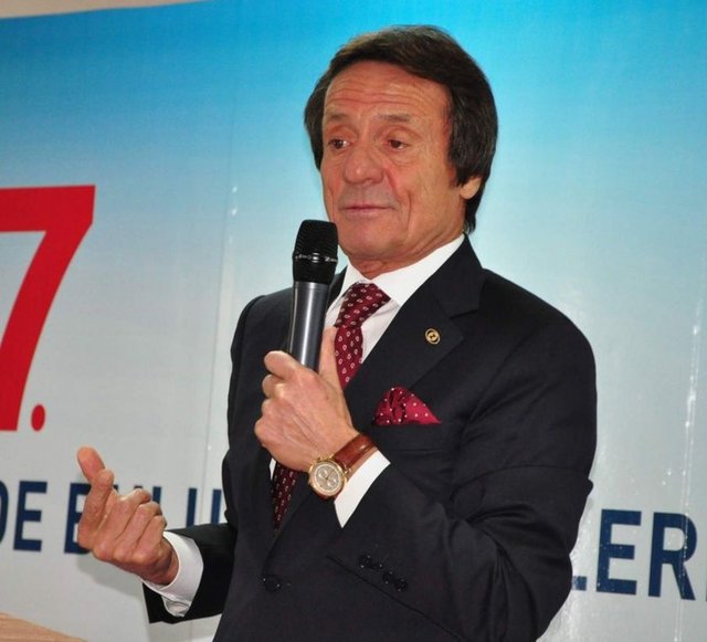 AHMET NAZİF ZORLU