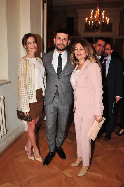 GİZEM YILDIZ, SERDAR, MUHLET ALTINBAŞ 