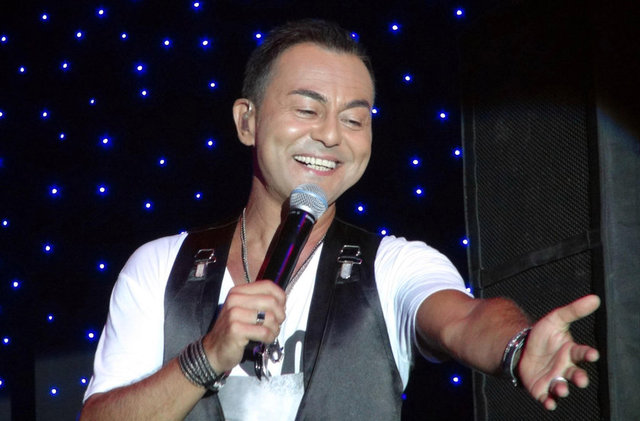 6- Serdar Ortaç-Çek Elini 40.000