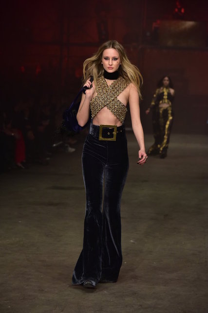 RAISA VANESSA DEFİLESİ