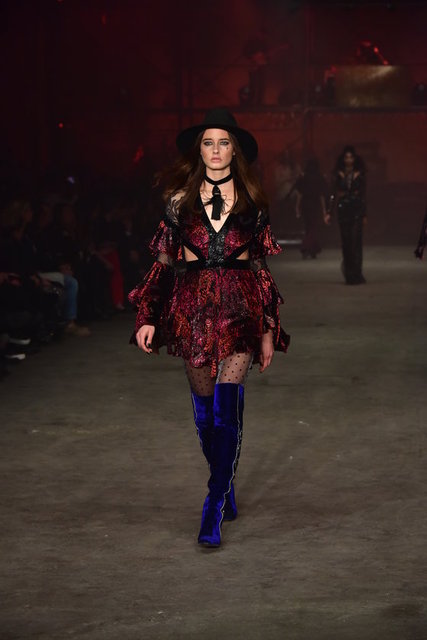 RAISA VANESSA DEFİLESİ