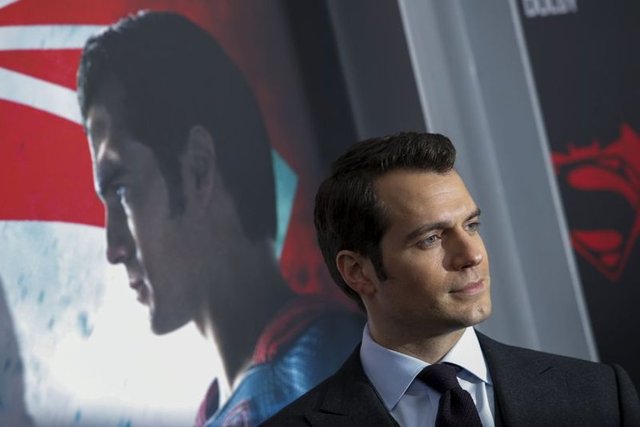 Batman ile Superman'in karşı karşıya geldiği filmde, THY uçağı ve uçaktan bir sahne de yer alıyor.