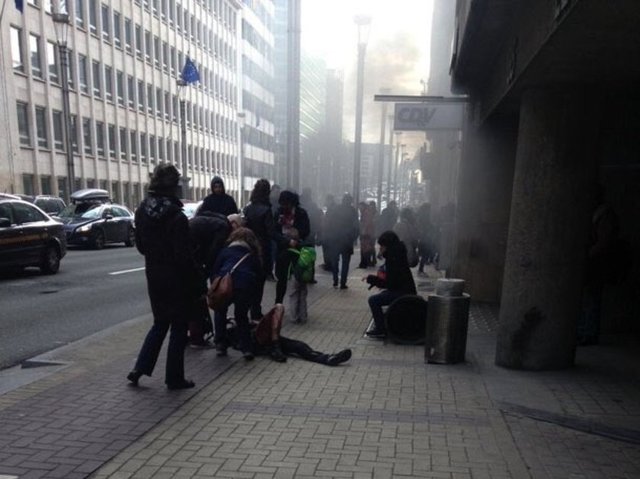 Patlama, AB kurumlarına yakınlığı ile dikkat çeken  Maelbeek metro istasyonunda gerçekleşti.