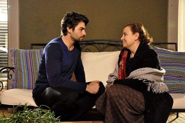 Efe köşeye sıkışıyor!