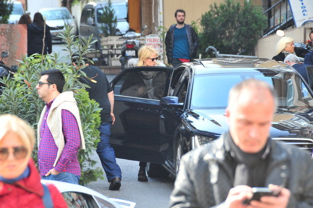 AYLİN SARUHAN
