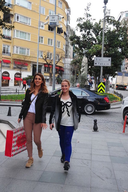 AZADE BALKANER
