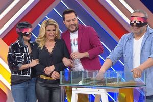 Piramit - Nuray Sayarı ve İrfan Kangı 