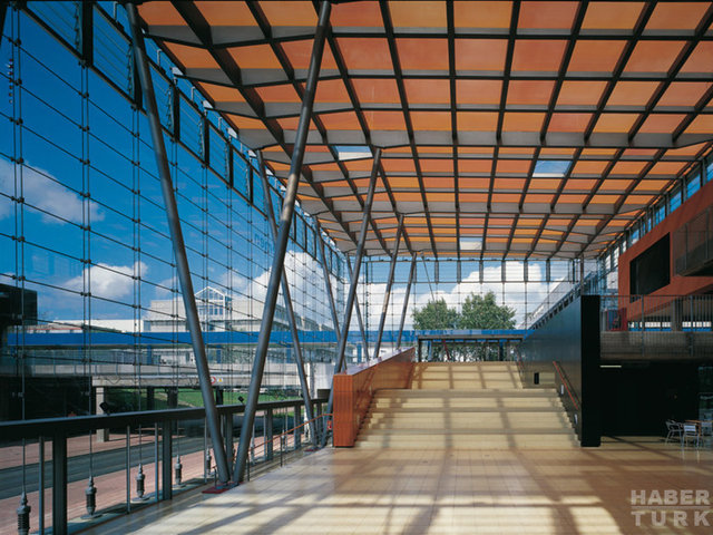 49. University of Bremen, Almanya 1971