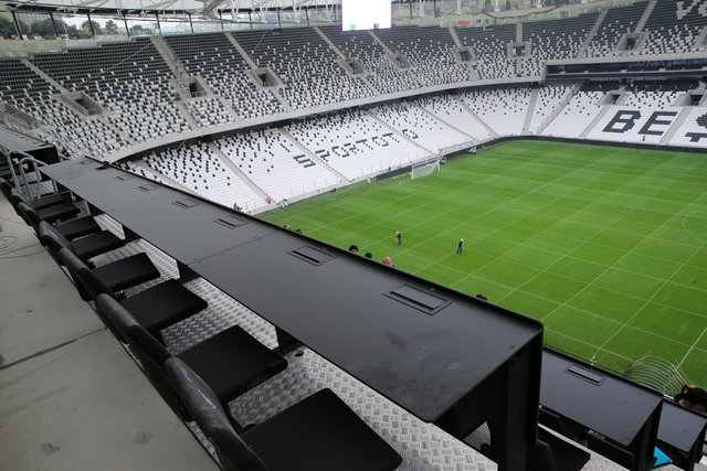 Türkiye'nin ilk akıllı stadı Vodafone Arena'ya isim sponsoru olan İngiliz firması, Dolmabahçe'deki stadın teknolojik altyapısı için 10 milyon doları aşan bir yatırımda bulundu.