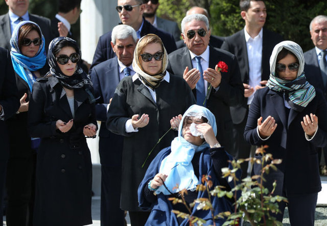 SUZAN SABANCI DİNÇER, DİLEK, GÜLER, SEVİL SABANCI
