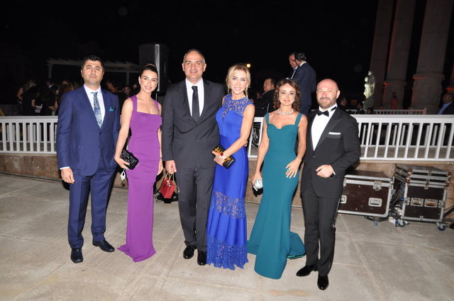 ALİ - MEHTAP ÖZDOĞAN, MEHMET - PERVİN ERSOY, HÜLYA - CEM KALYONCU