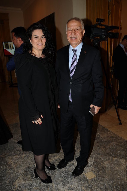AYŞEGÜL - ERMAN TUNCER