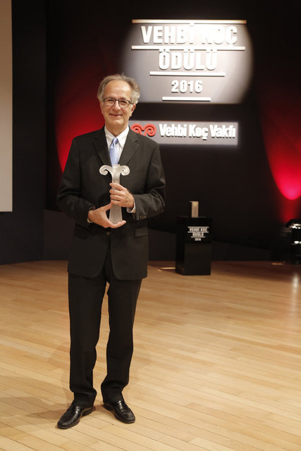 KAMİL UĞURBİL