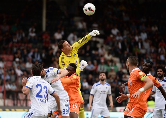 PTT 1. Lig ekibi Adanaspor, 31. hafta mücadelesinde deplasmanda Gaziantep Büyükşehir Belediyespor'u 3-2 yenerek bitime 3 hafta kala Spor Toto Süper Lig'e yükselmeyi garantiledi ve 12 yıllık özlemini bitirdi.
