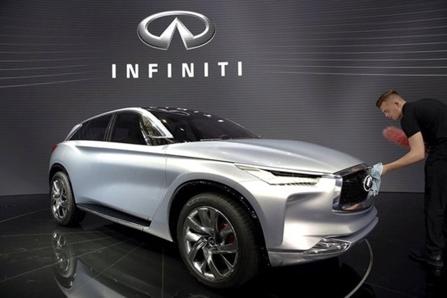 Dev firmaların son model araçlarını sergiledikleri fuar, 4 Mayıs'a kadar açık kalacak. - Infinity QX Sport