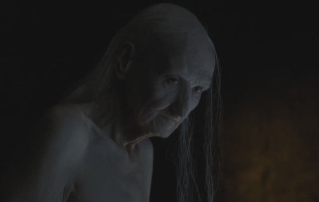 Öte yandan Houten Melisandre'in canlandırdığı bu karakterin 200-300 yaşında olduğu belirtildi.