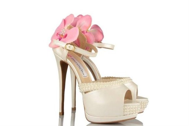 Oleg Cassini  Gelinlik Ayakkabısı 249,00 TL -  