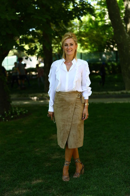 NEŞE GÖNÜL