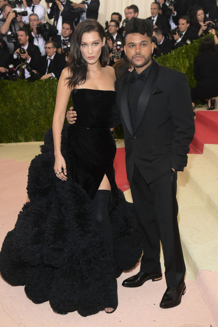 BELLA HADID - THE WEEKND
