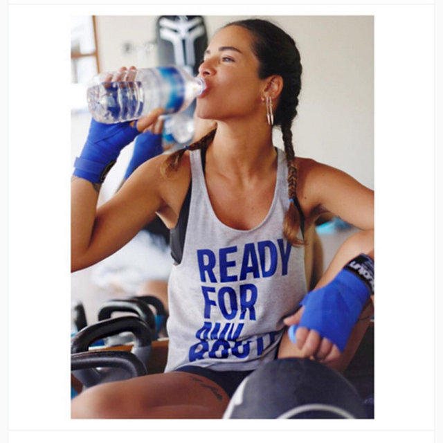 ELİZ SAKUÇOĞLU - Günaydın! Dört elementten en sevdiğim; SU. Her şeyin kaynağı, ilacı, enerjisi. Gücünü hafife almayın.