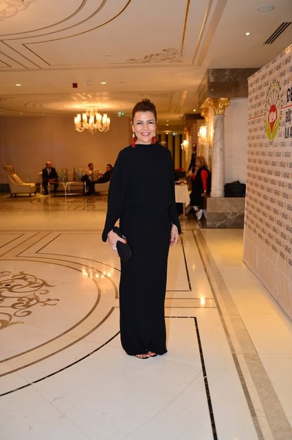 HANDE YILMAZ