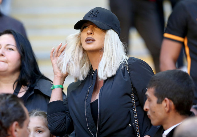 Beşiktaşlı futbolcu Dusko Tosic'in eşi Jelena Karleusa