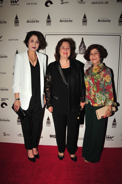 REYHAN, MONİK İPEKEL, YASEMİN BALİ ÇETİN
