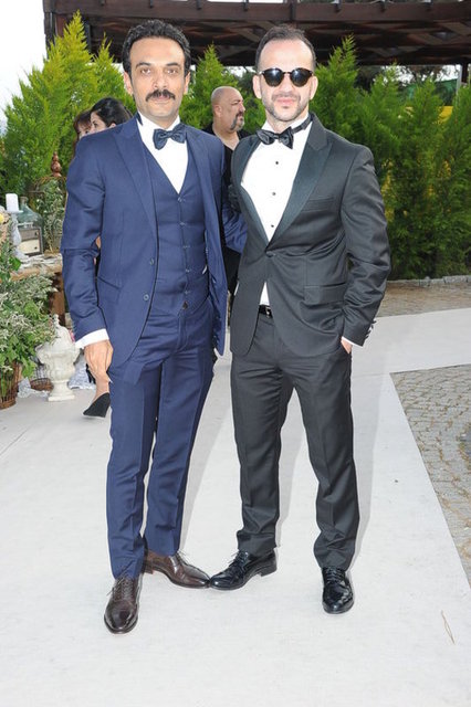 SIRA RIZA'DA - İmirzalı oğlu 'nun yakın dostu Rıza Kocaoğlu "Abimiz evleniyor yavaş yavaş sıra bana geliyor" diyerek herkesi güldürdü.