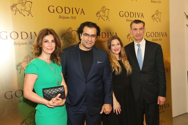 ZUHAL ŞEKER, AHMET GÜNEŞTEKİN, DREW BARRYMORE, MOHAMMED ELSARKY