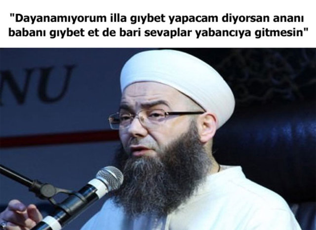 Sosyal medyada Cübbeli Ahmet Hoca çılgınlığı devam ediyor.